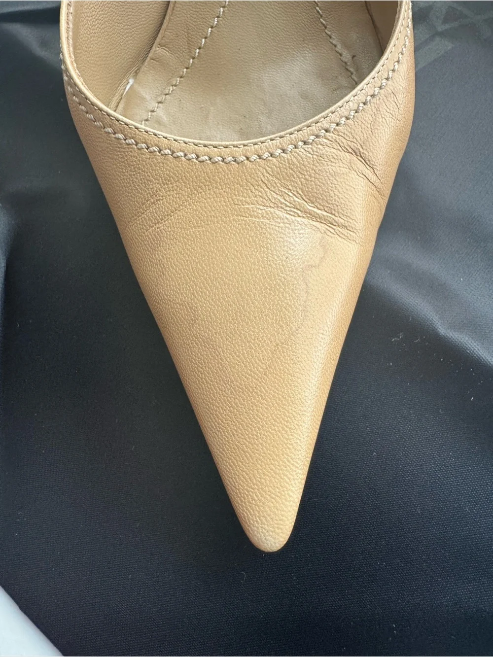 Saint Laurent Nude Leather Pointed Slingback Pumps - Picture 5 of 10
